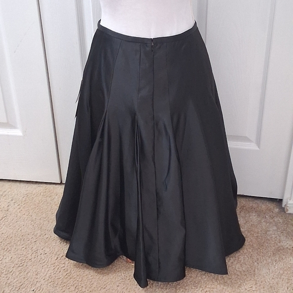 NWT J.R. Nites Black Pleated Formal Midi Skirt   Size 8P - Picture 7 of 14